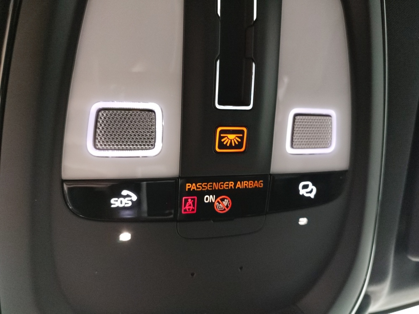 VOLVO XC60 2024