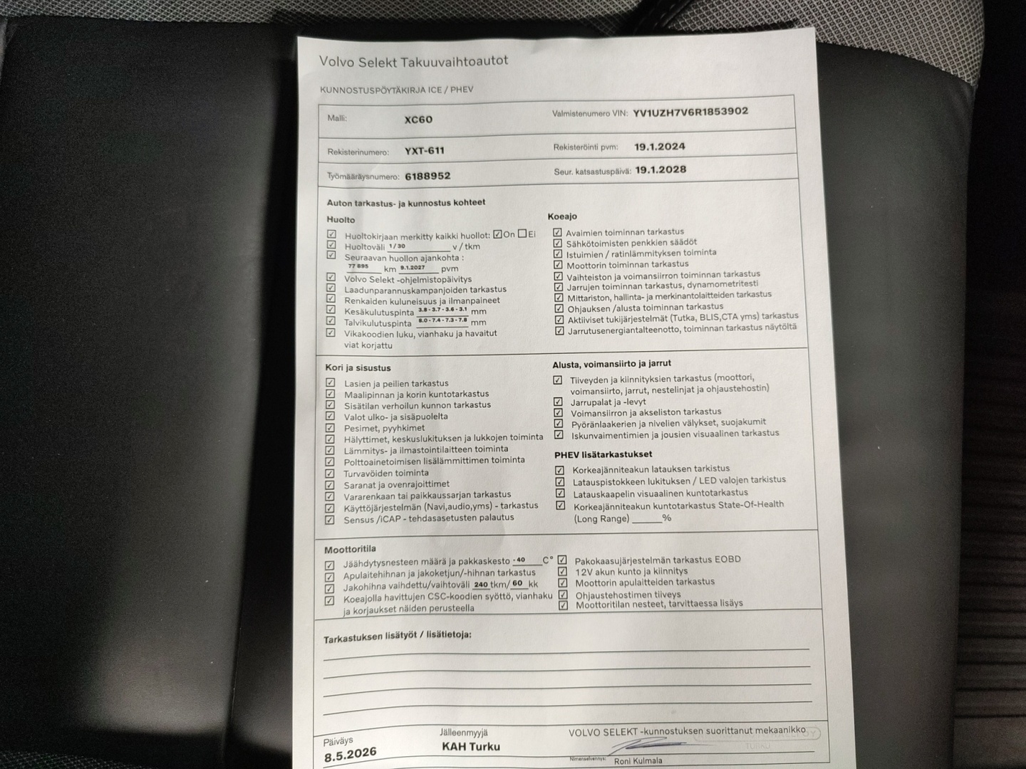 VOLVO XC60 2024