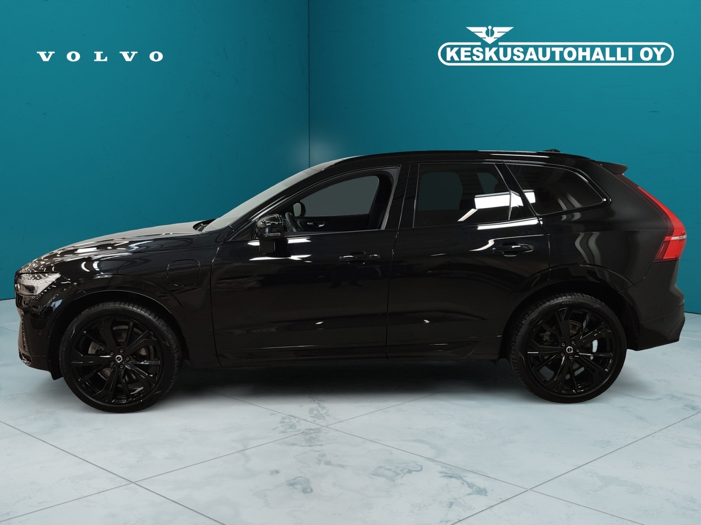 VOLVO XC60 2024