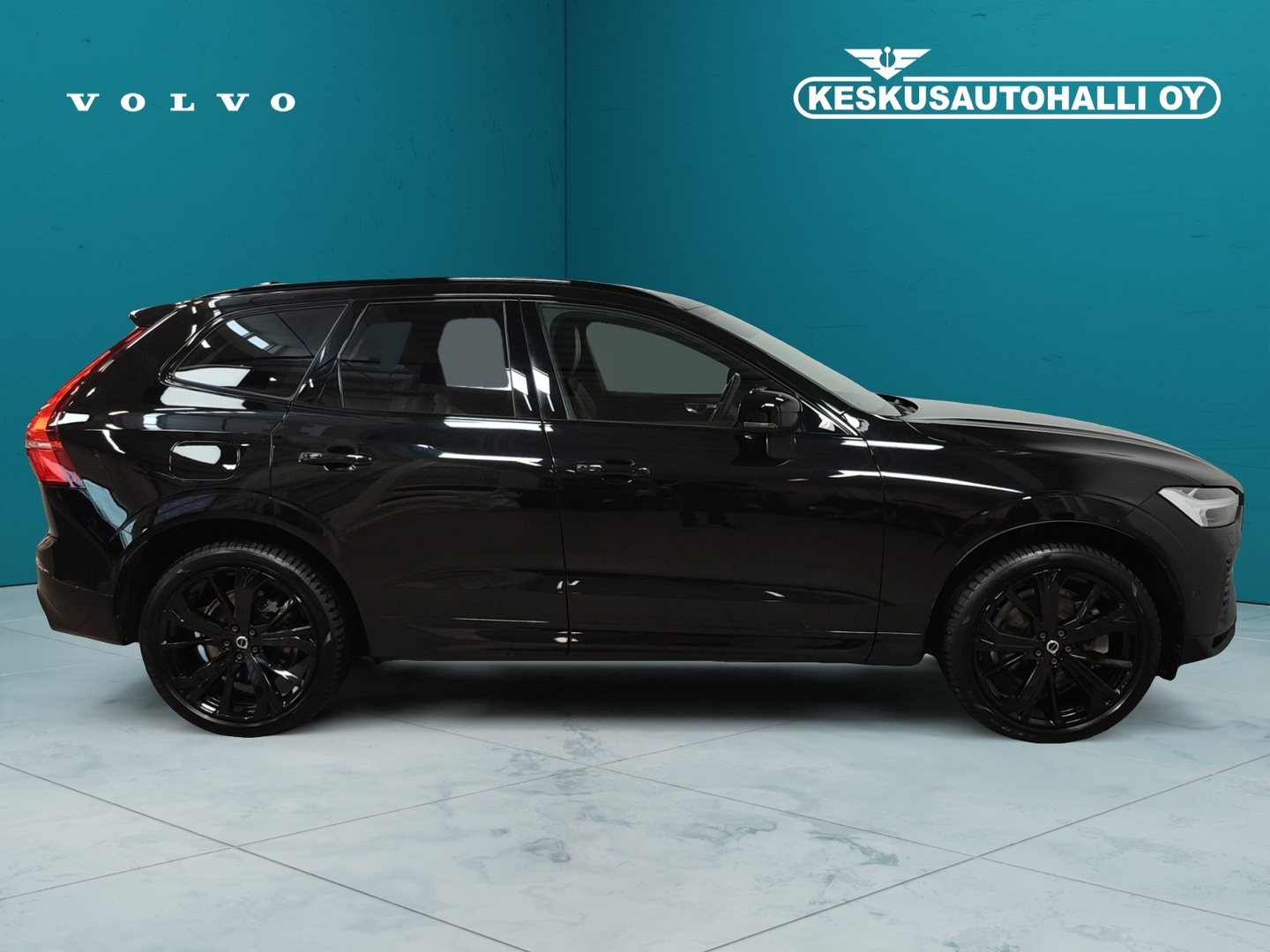 VOLVO XC60 2024