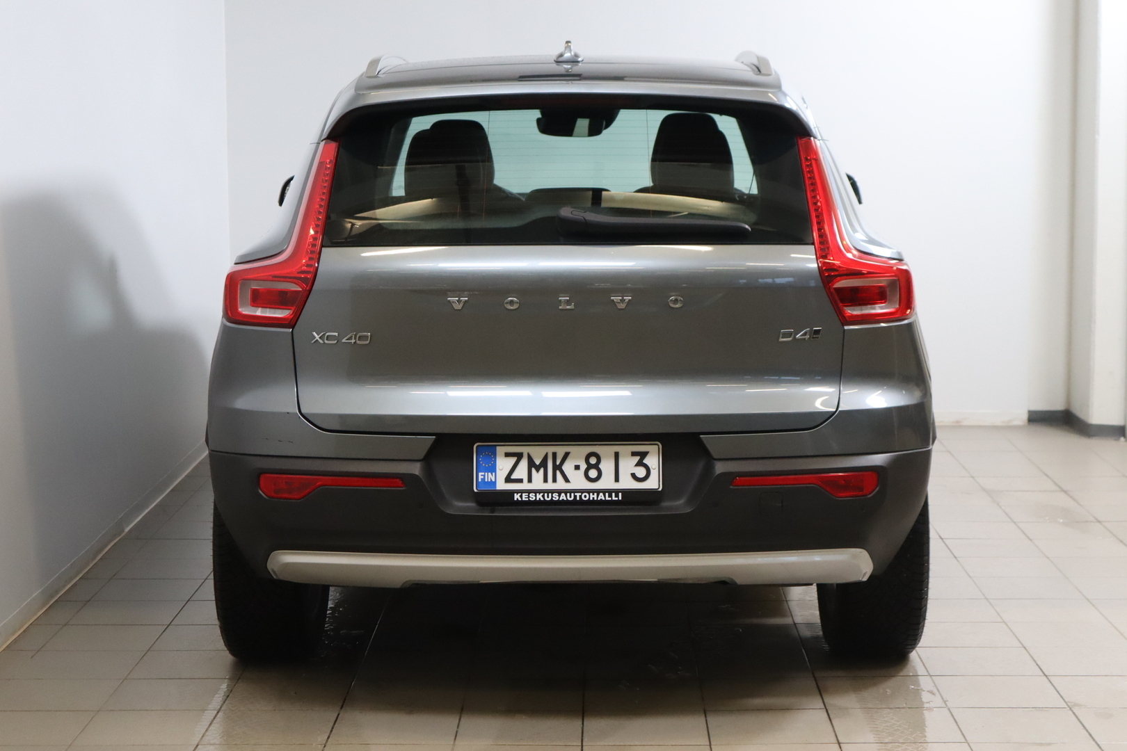 VOLVO XC40 2019