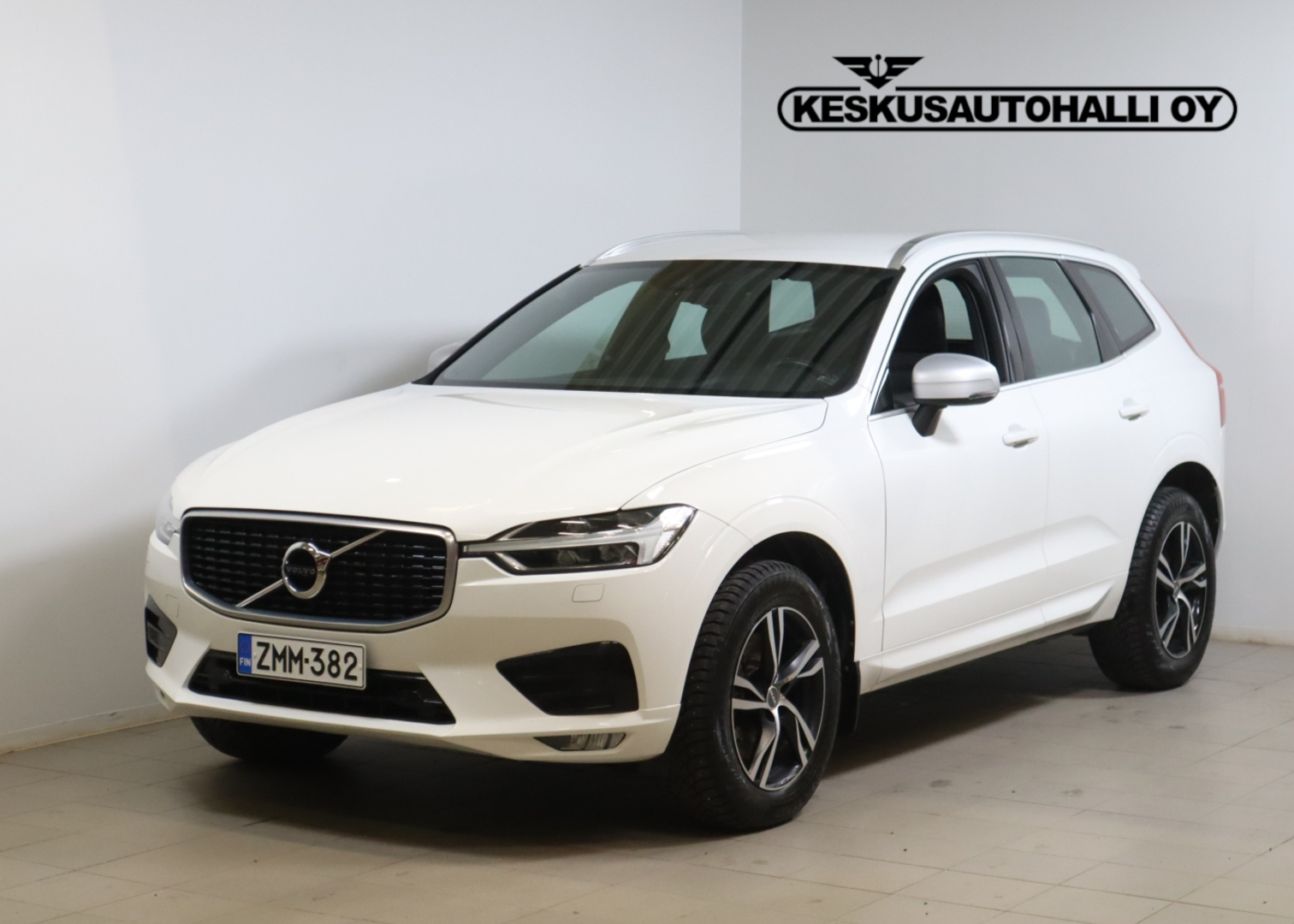 VOLVO XC60 2019