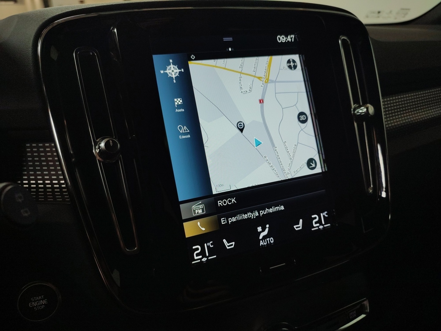 VOLVO XC40 2022