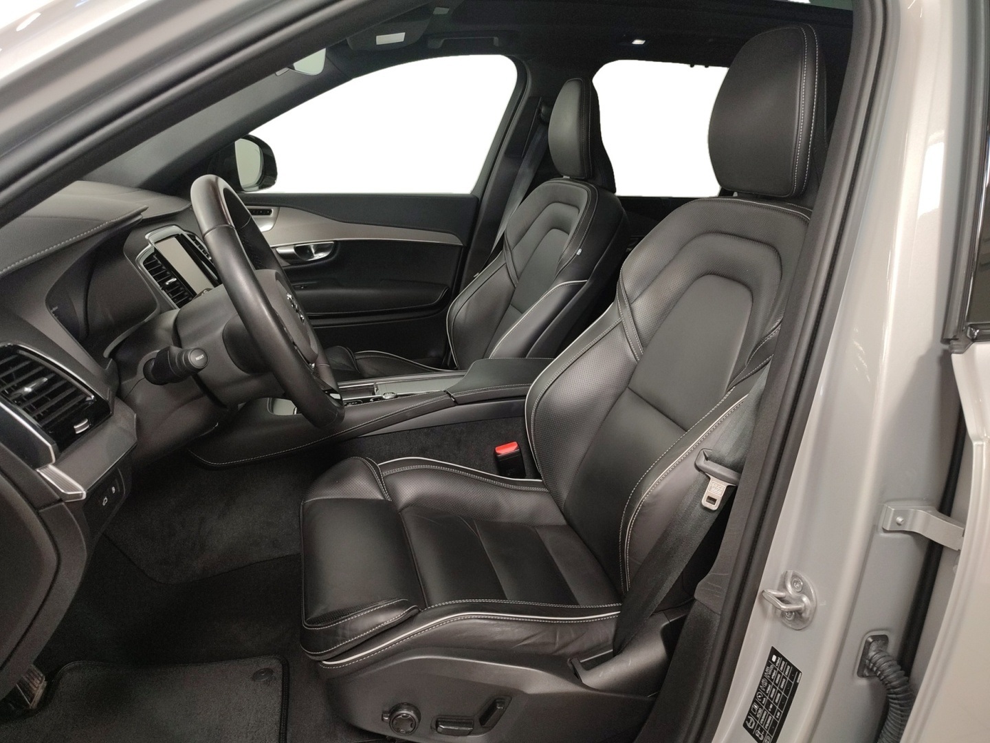 VOLVO XC90 2025