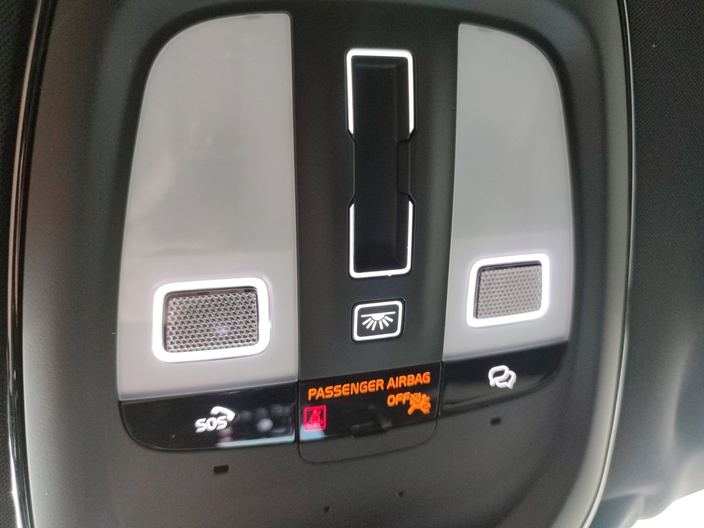 VOLVO XC90 2025