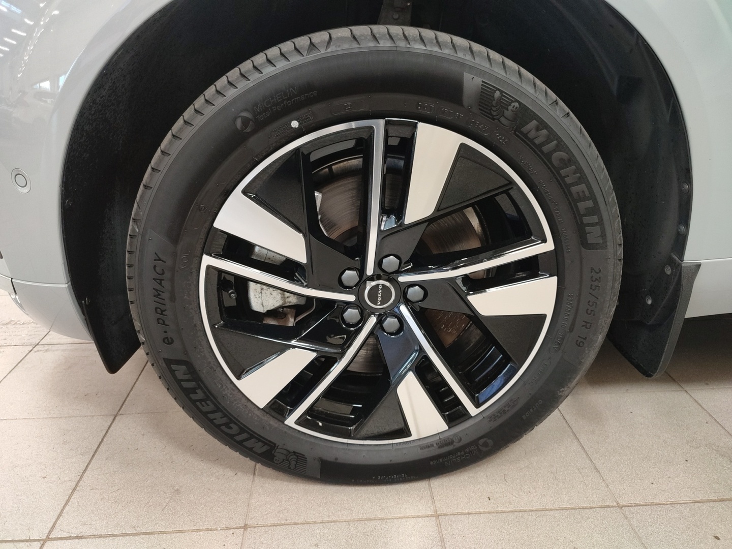 VOLVO XC60 2026