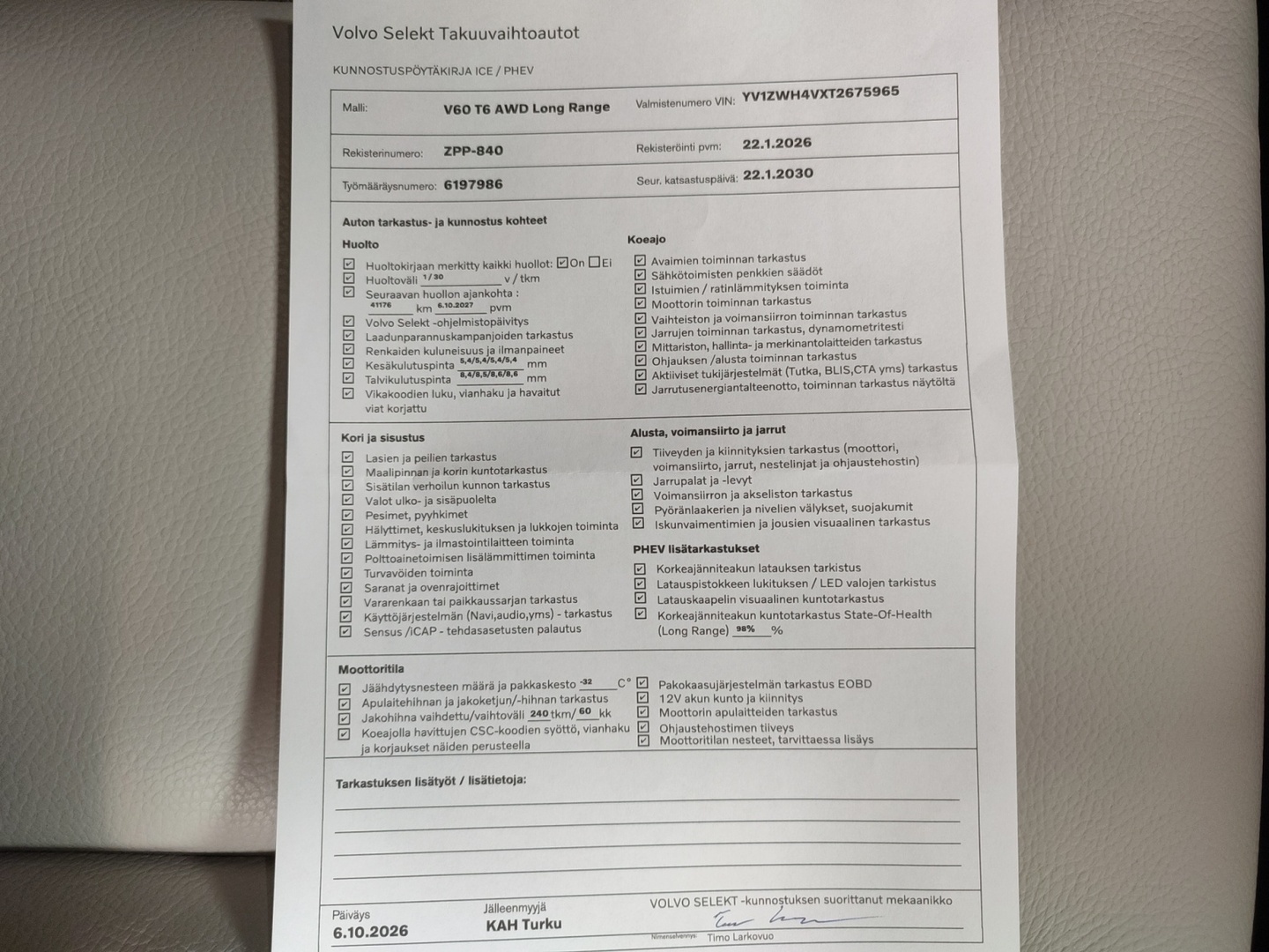 VOLVO V60 2026