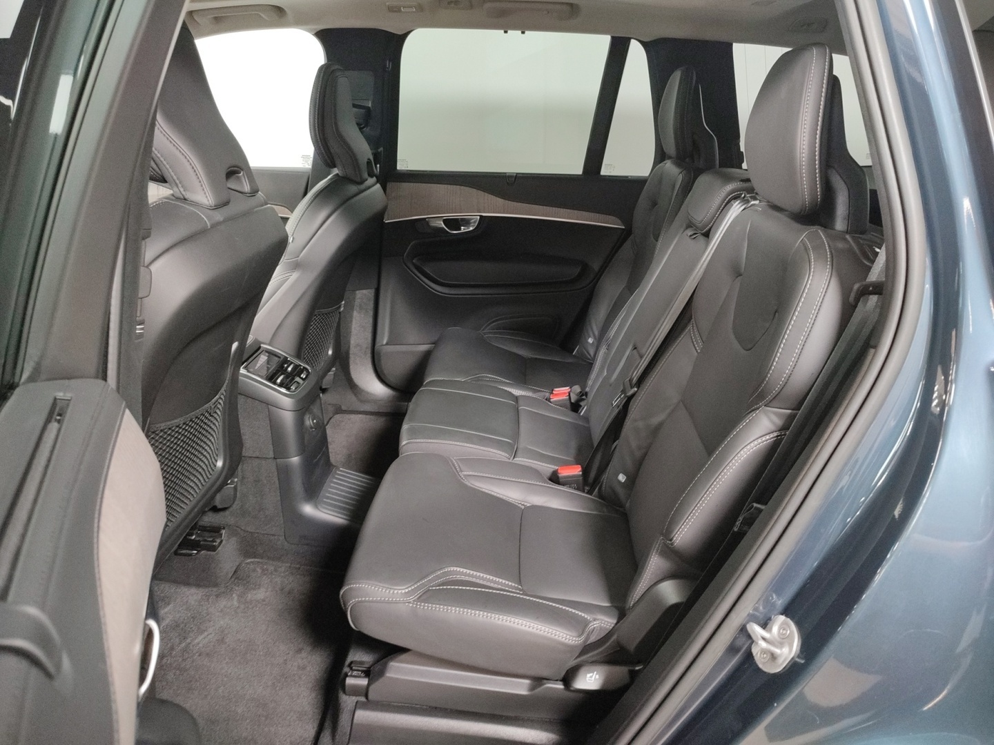 VOLVO XC90 2023