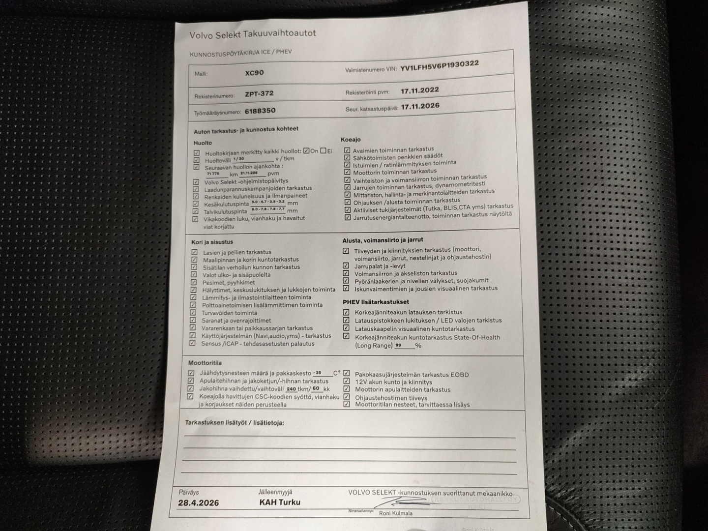 VOLVO XC90 2023