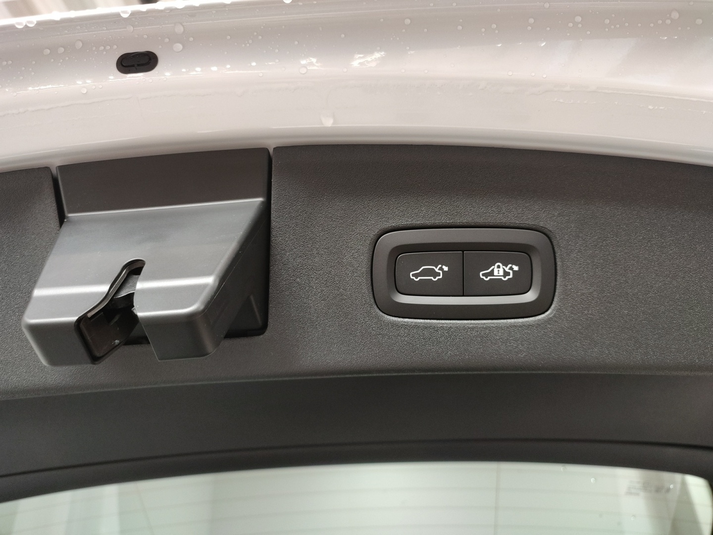 POLESTAR 2 22