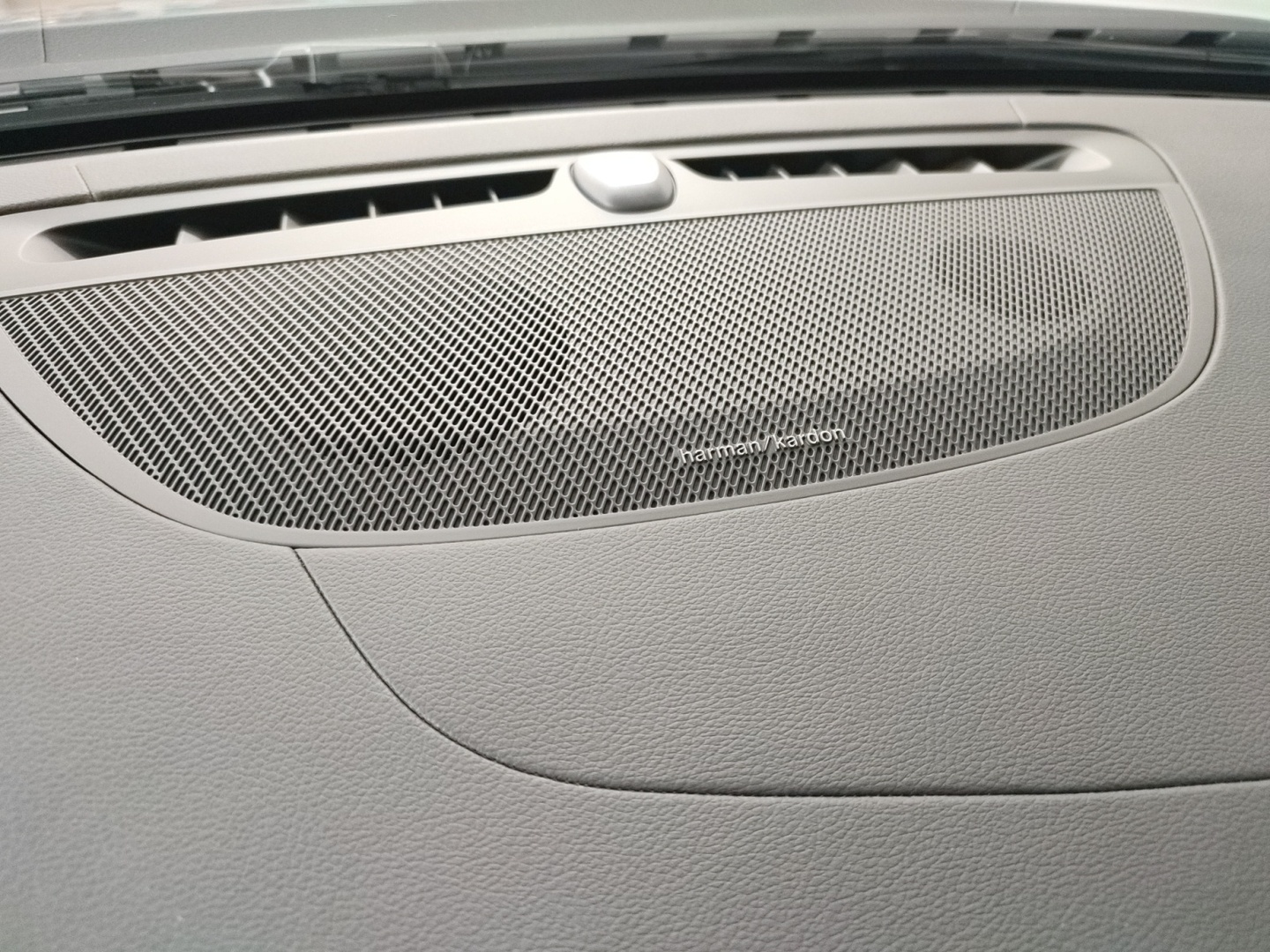 VOLVO V60 21