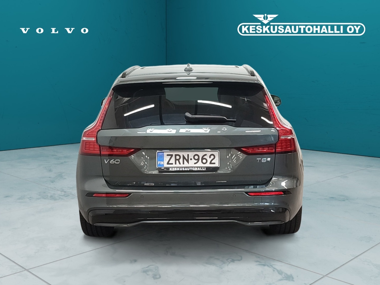 VOLVO V60 4