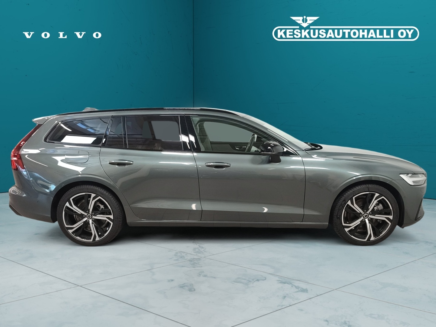 VOLVO V60 6