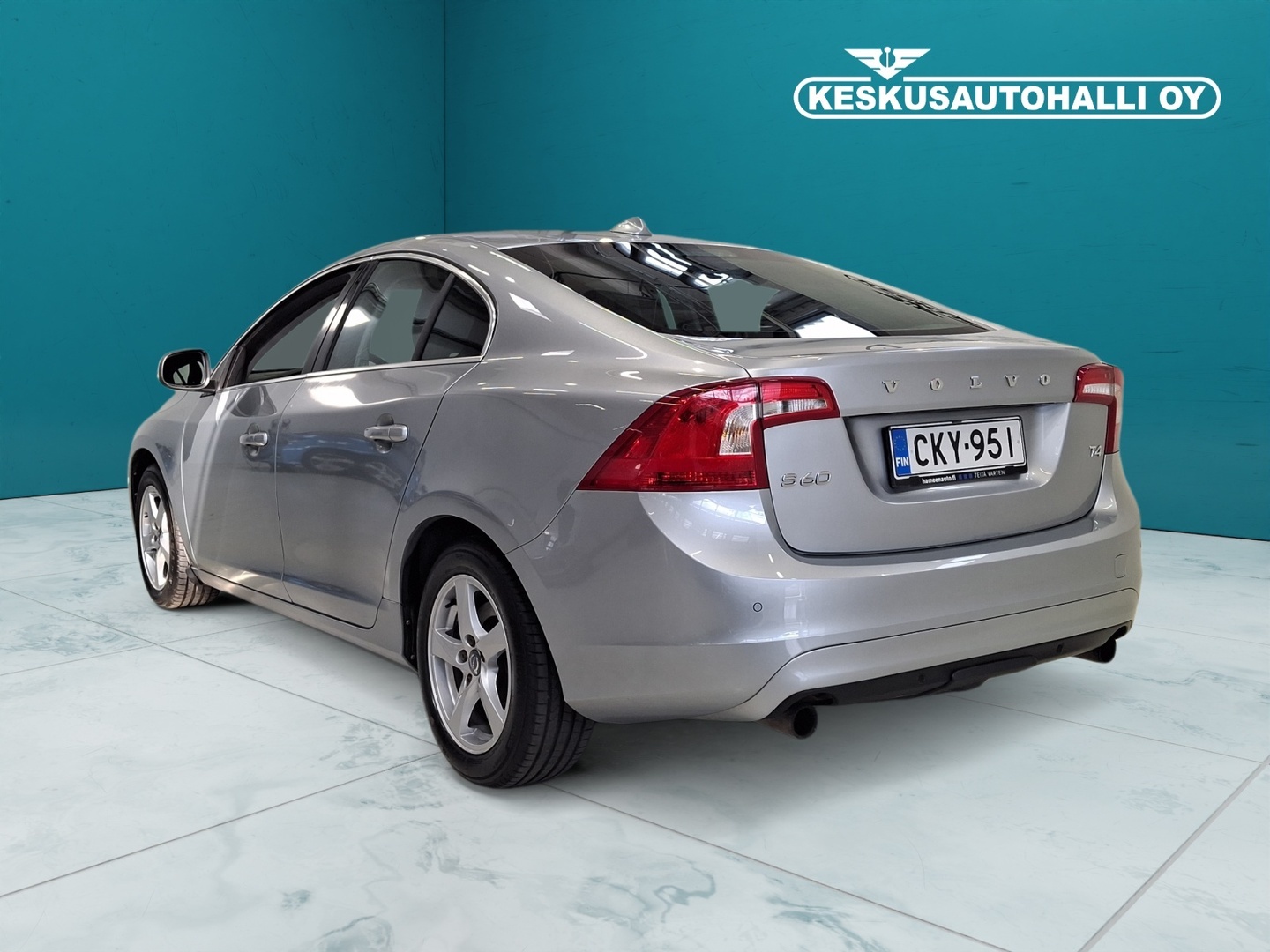 VOLVO S60 2017