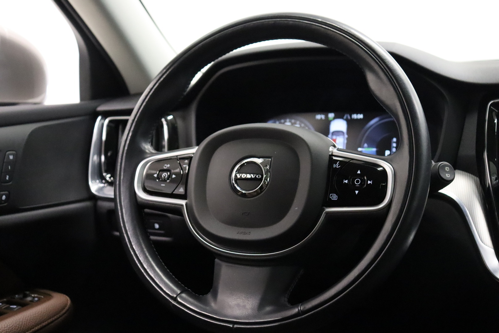 VOLVO V60 2019