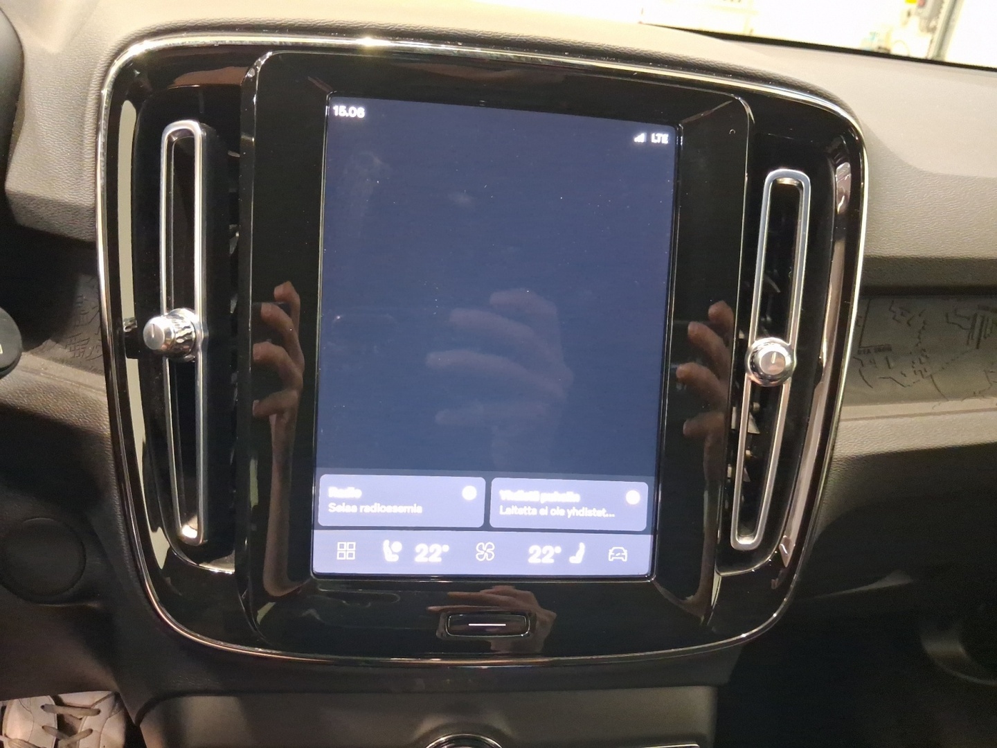 VOLVO XC40 2023