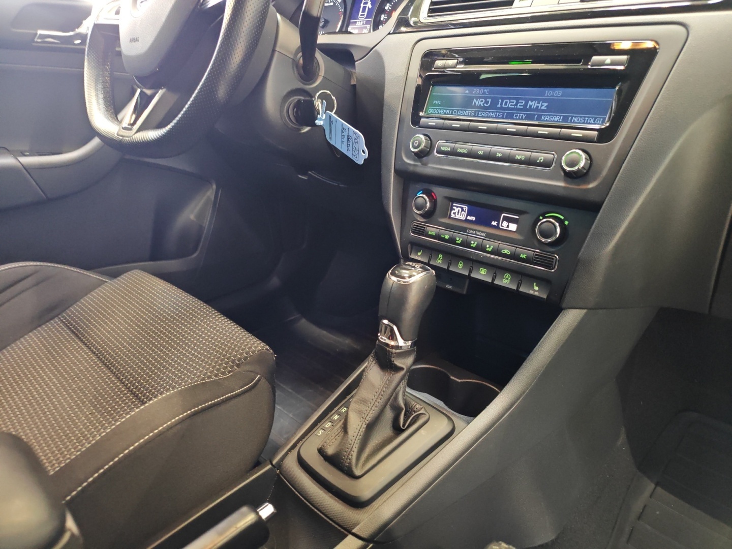 SKODA Rapid 2015
