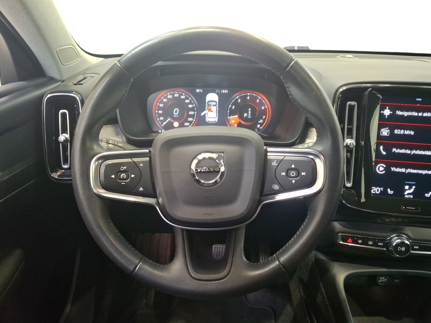VOLVO XC40 2021