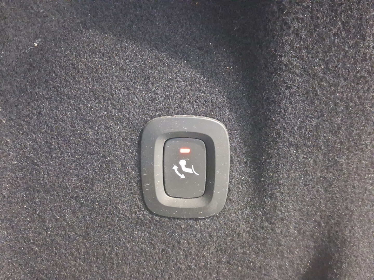 VOLVO XC60 2020