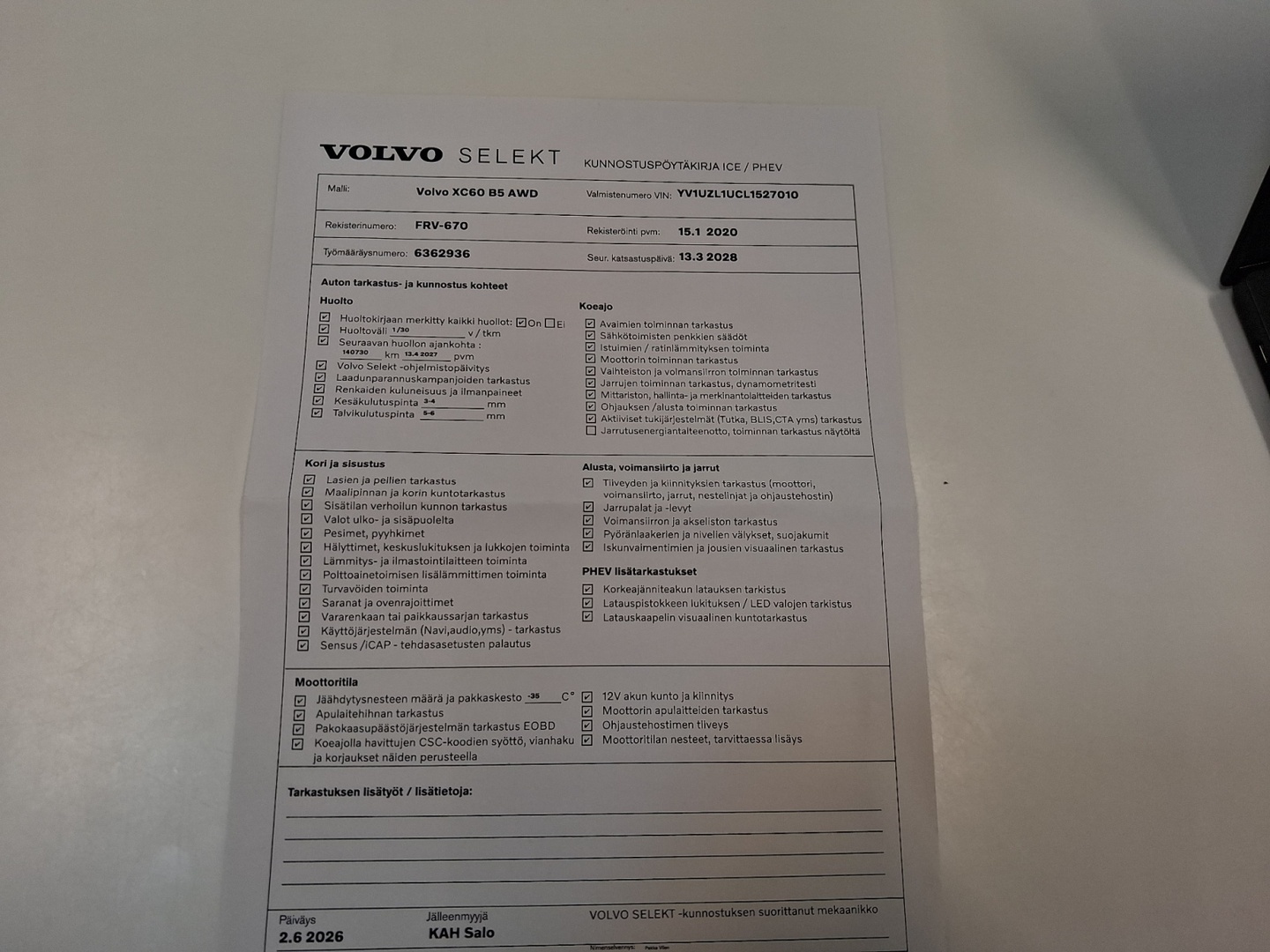 VOLVO XC60 2020