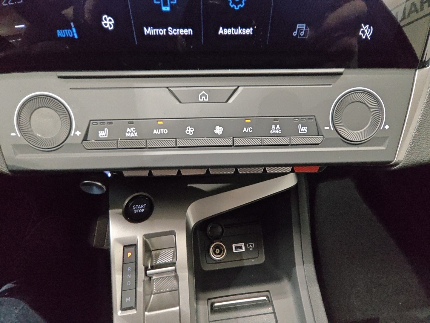 PEUGEOT 408 2026