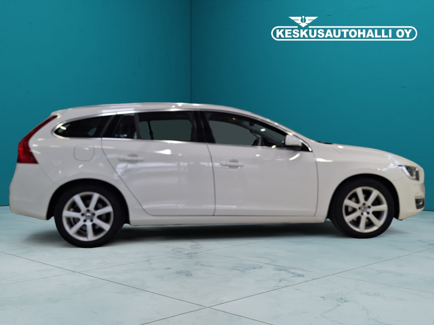 VOLVO V60 2018