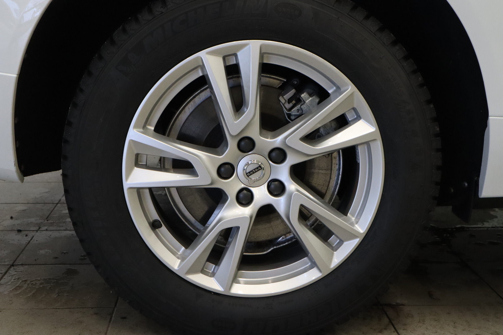 VOLVO XC60 2021