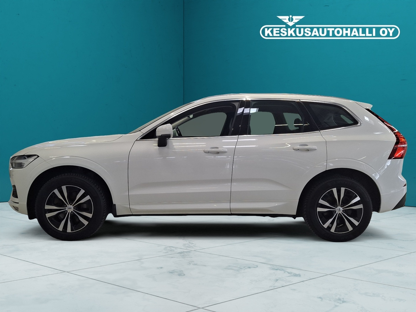 VOLVO XC60 2021