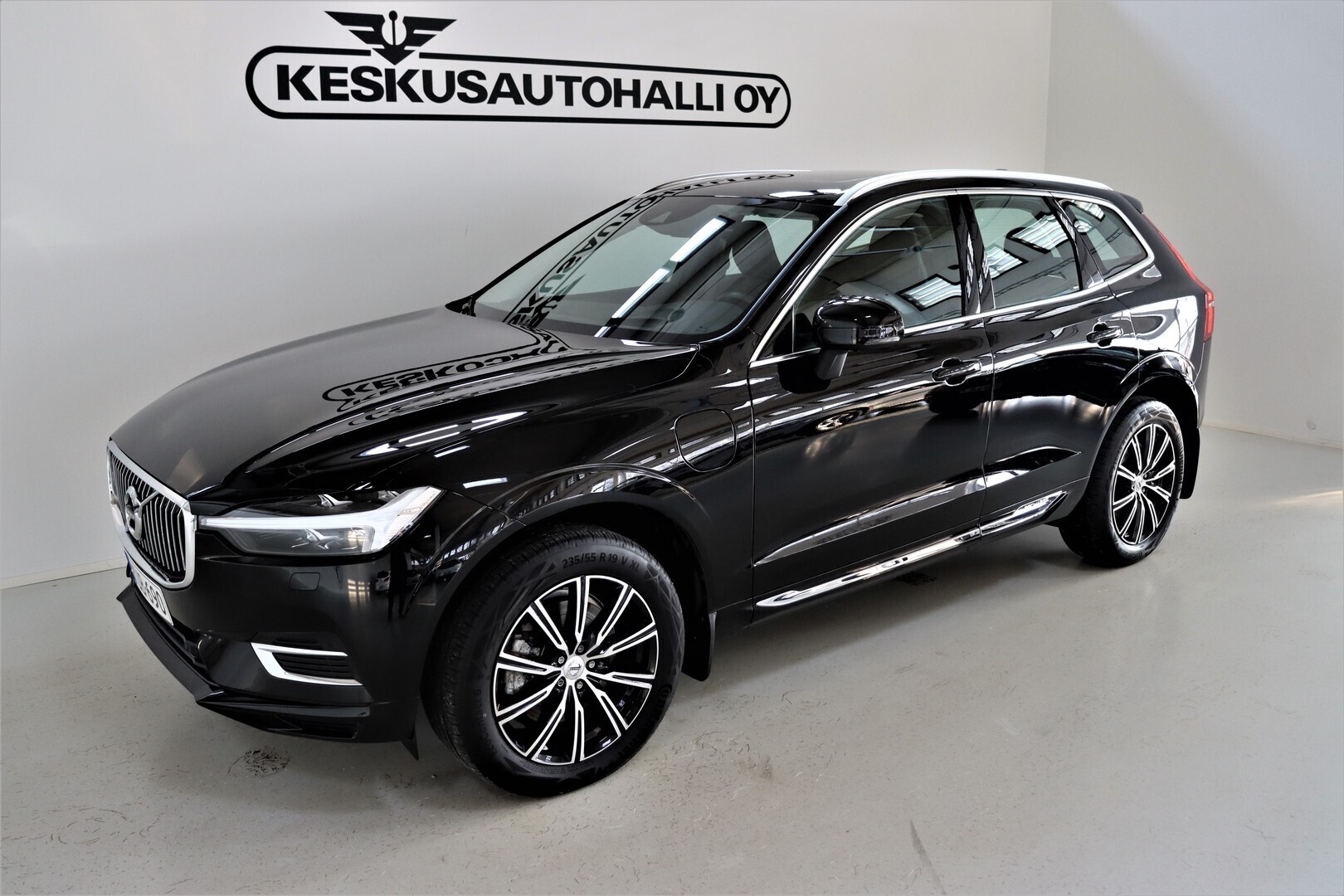 VOLVO XC60 2021