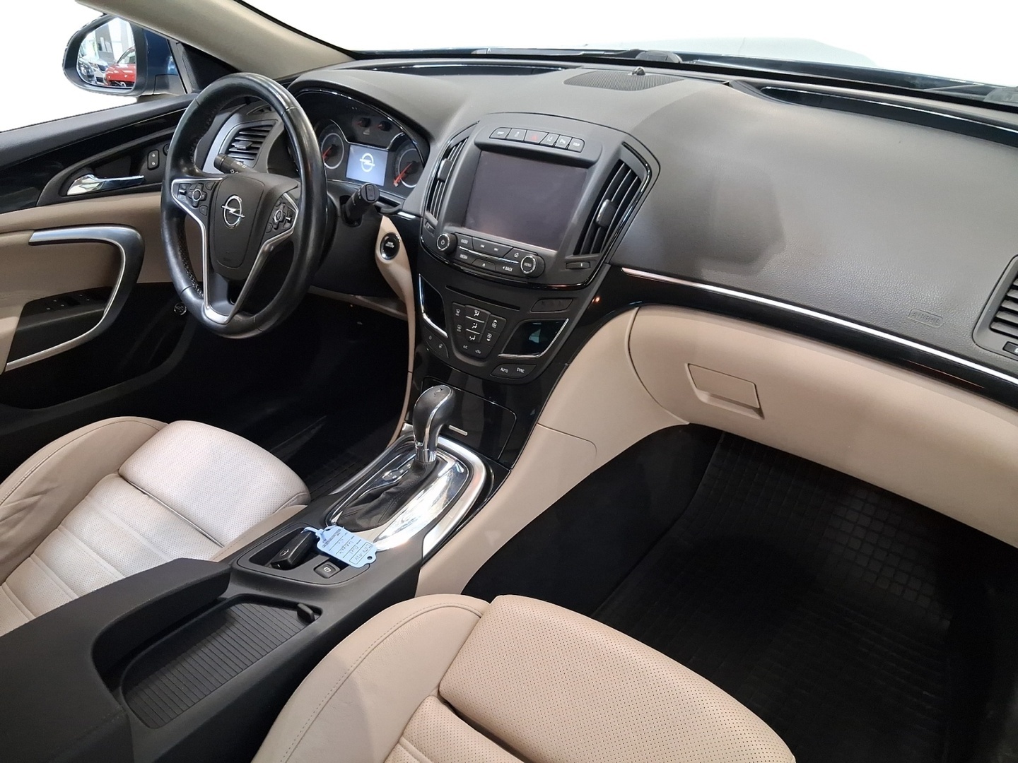 OPEL Insignia 2016