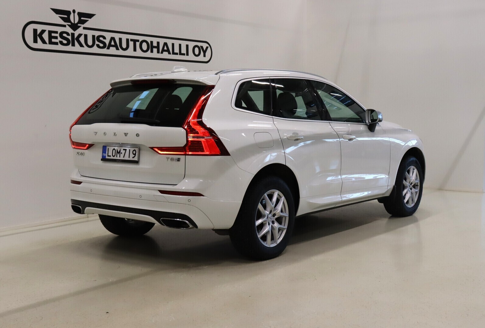 VOLVO XC60 2018