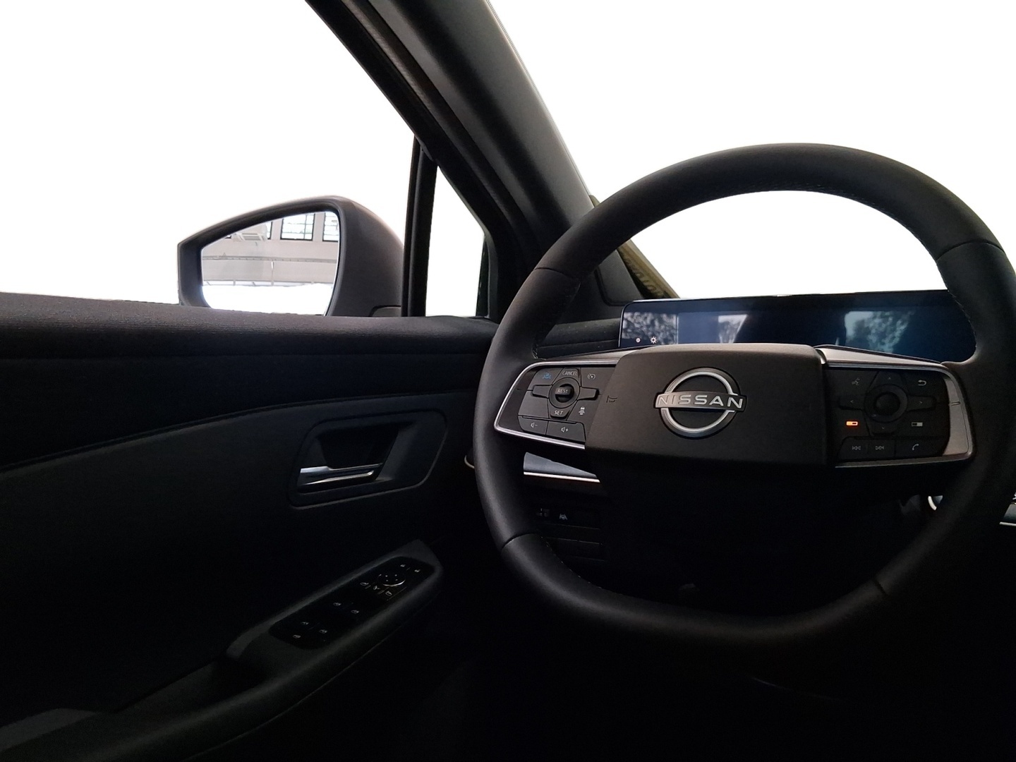 NISSAN Leaf 2026