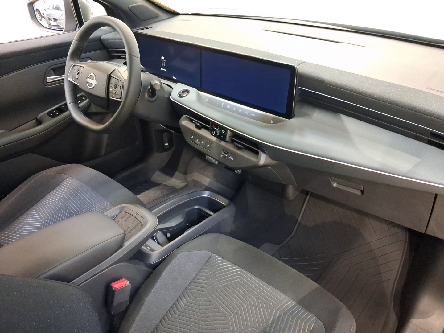 NISSAN Leaf 2026