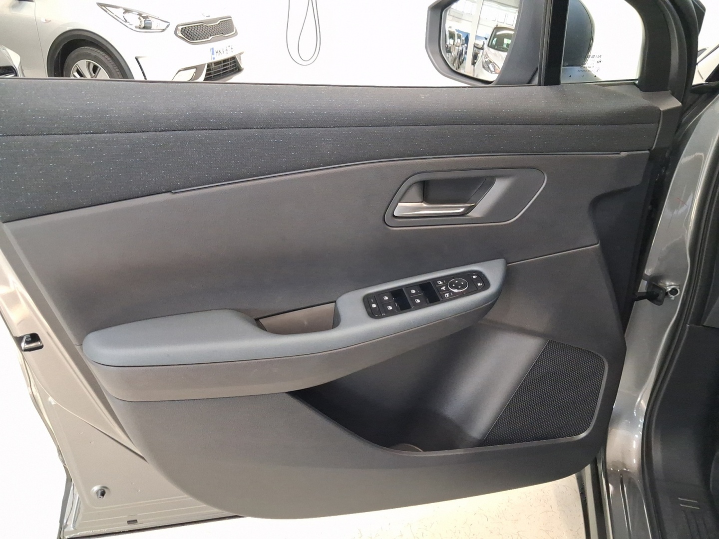 NISSAN Leaf 2026