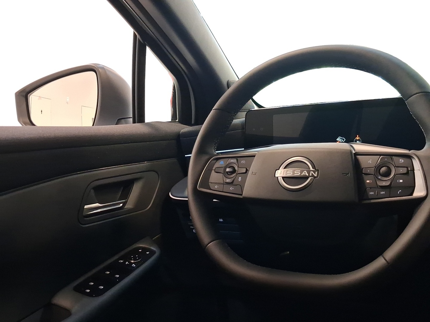 NISSAN Leaf 2026
