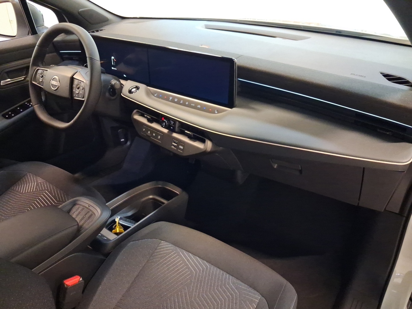 NISSAN Leaf 2026