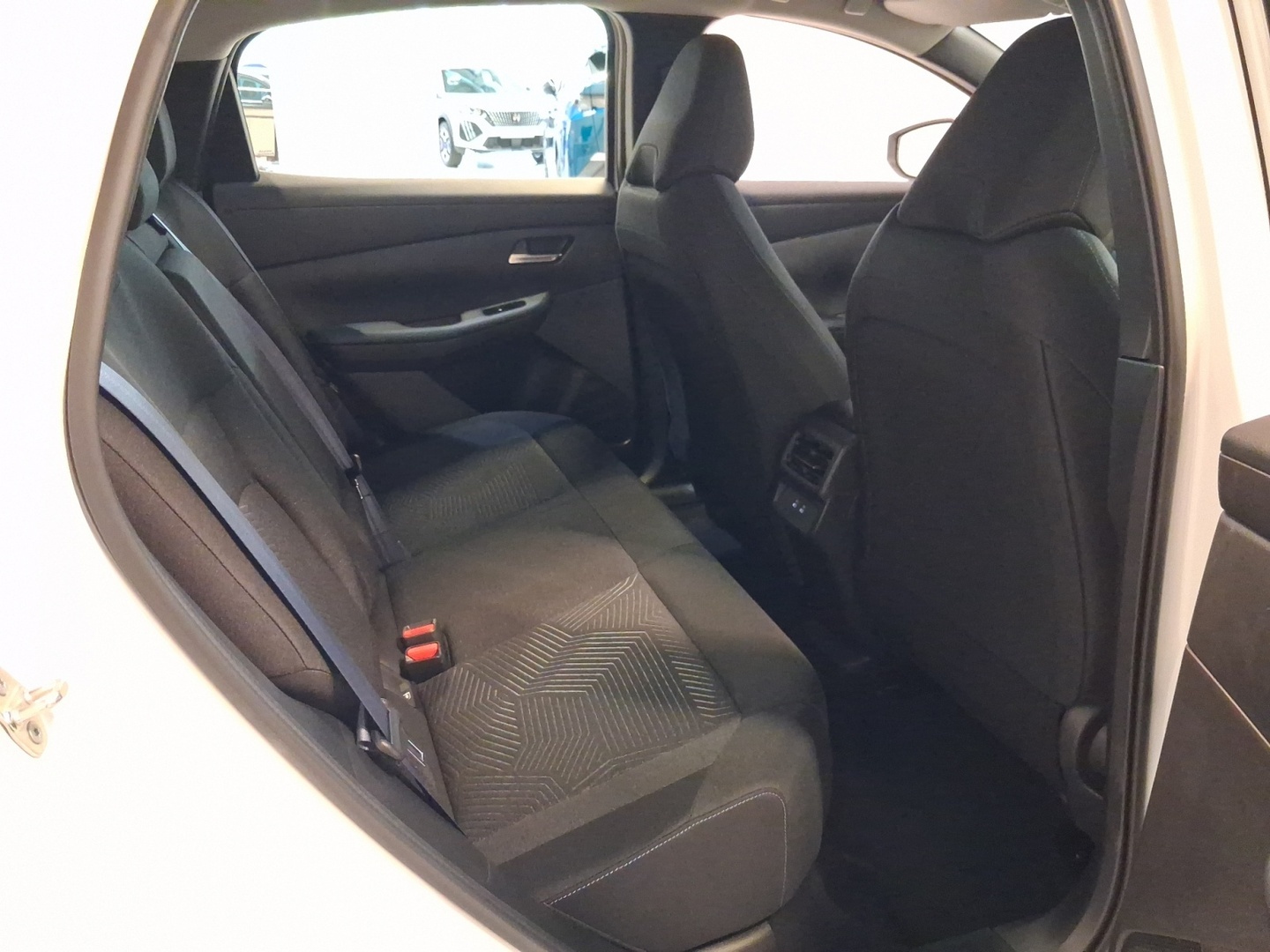 NISSAN Leaf 2026