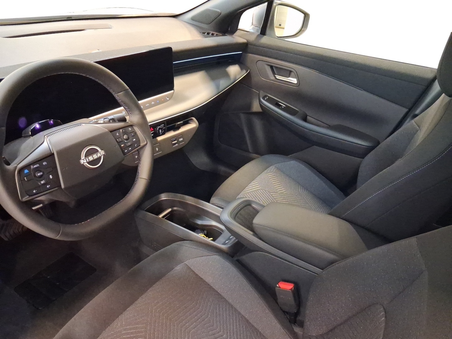 NISSAN Leaf 2026