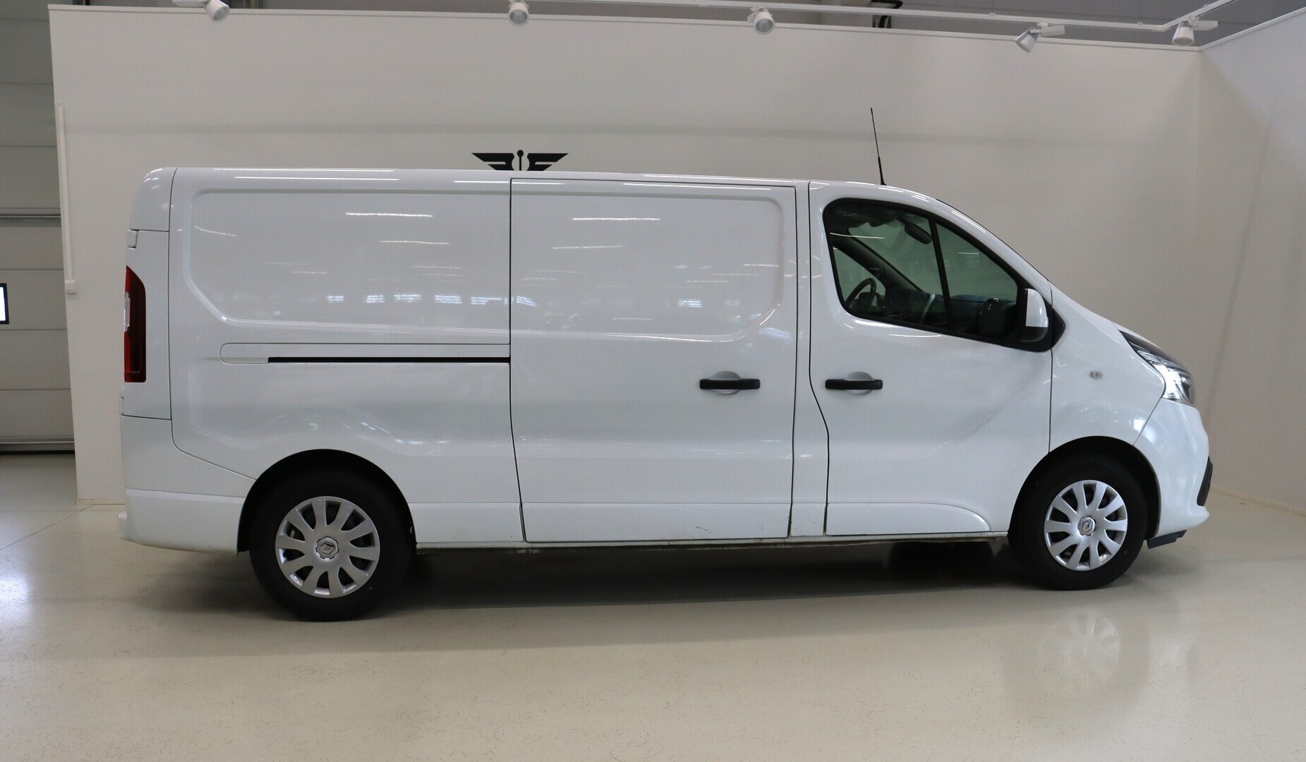RENAULT Trafic 2021