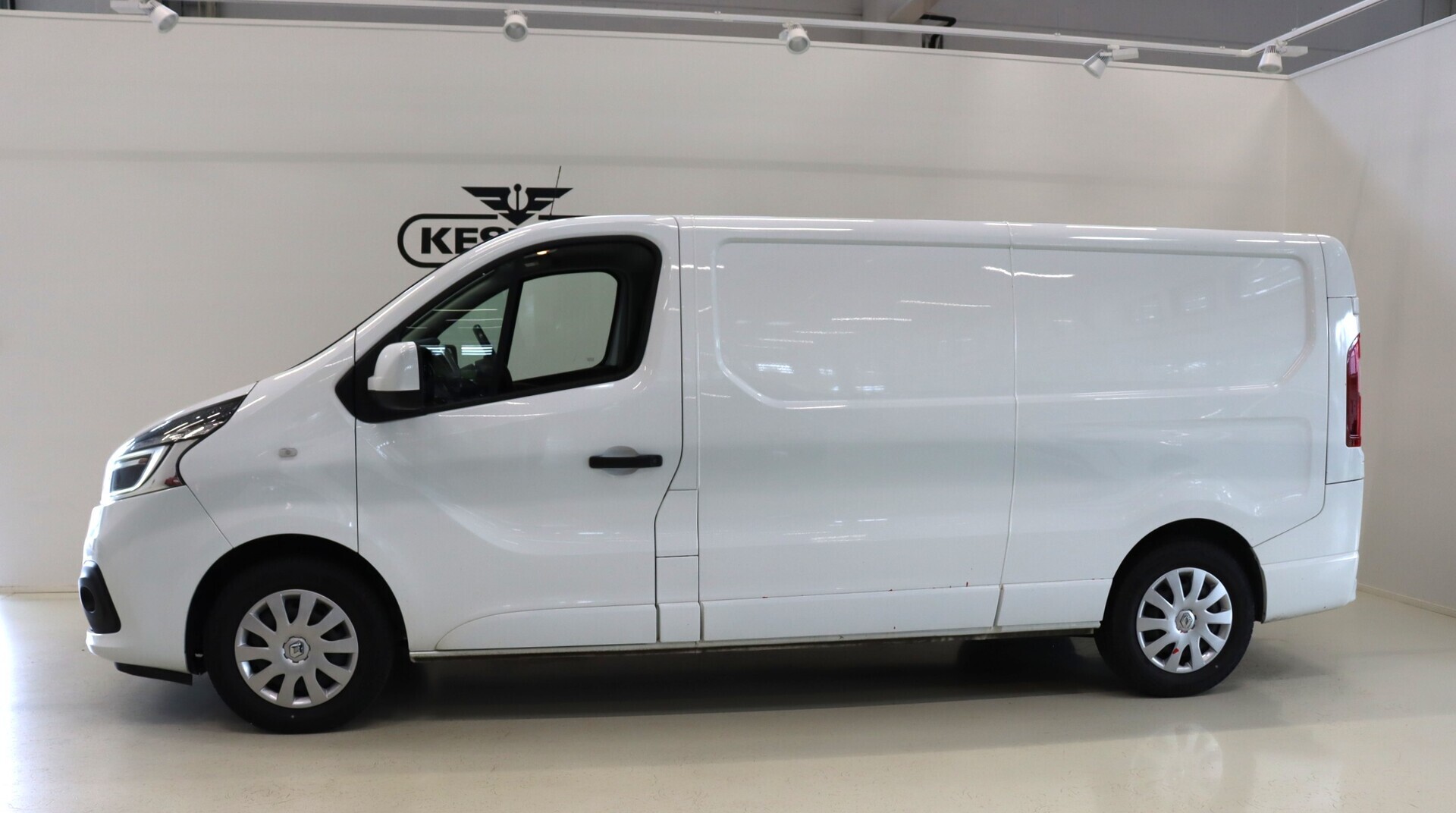 RENAULT Trafic 2021