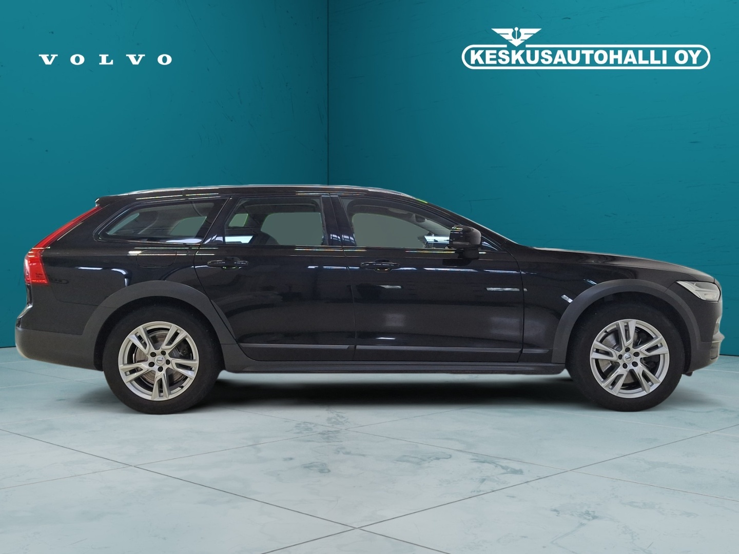 VOLVO V90 Cross Country 2019