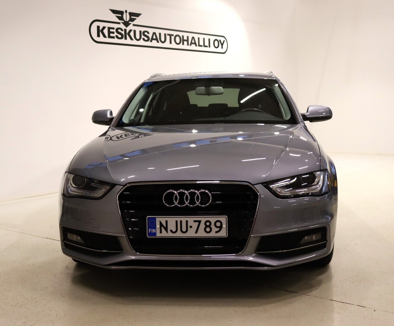 AUDI A4 2015