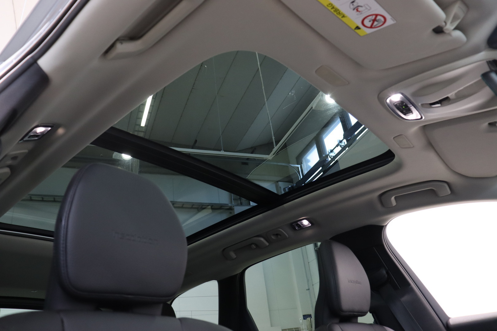 VOLVO XC60 2021