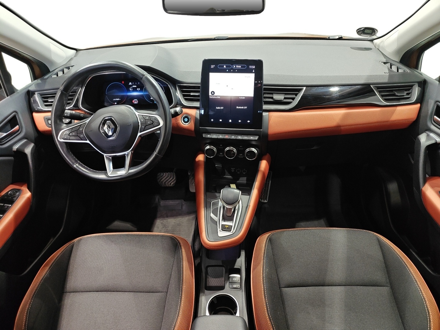 RENAULT Captur 10