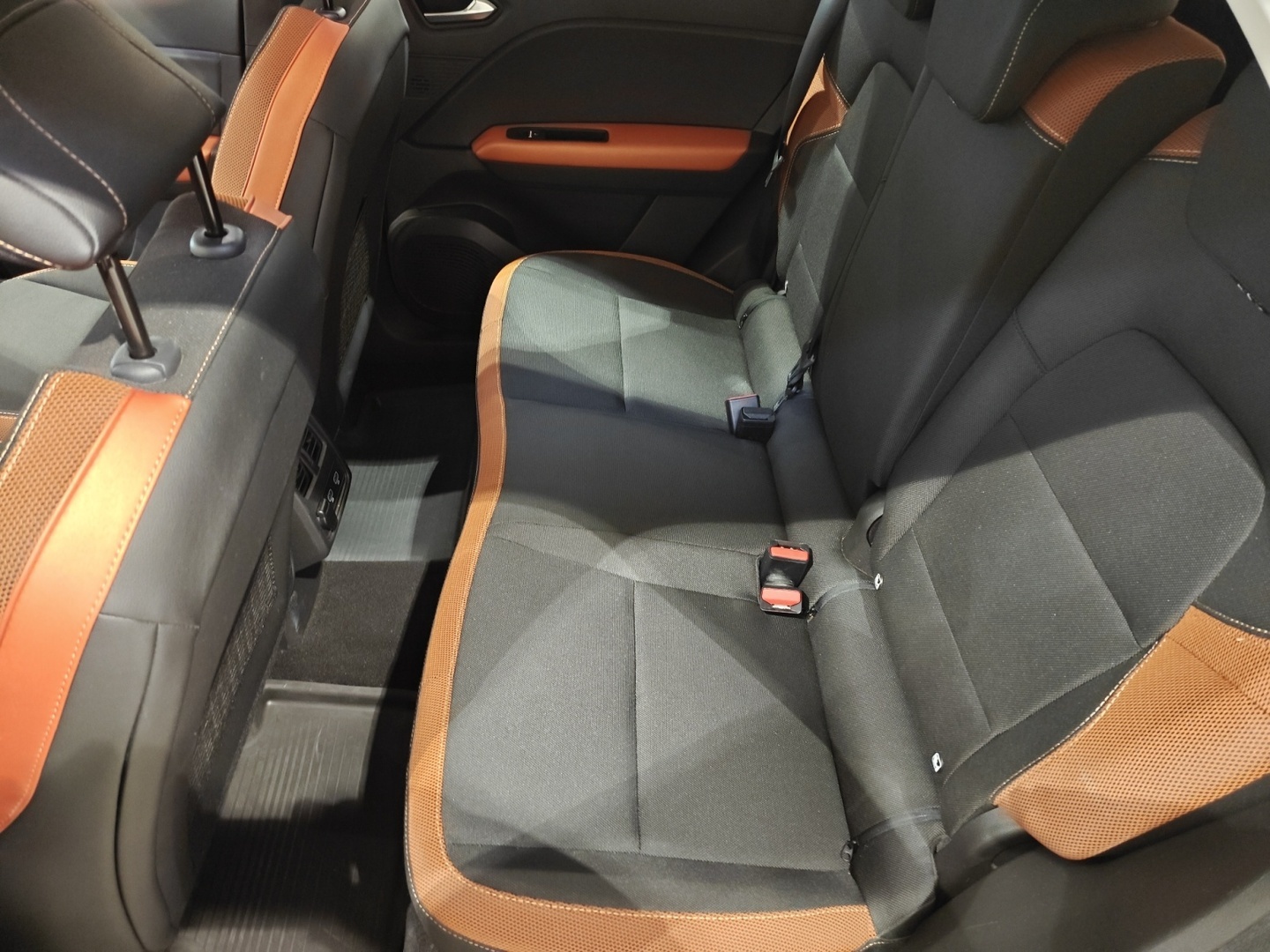 RENAULT Captur 17