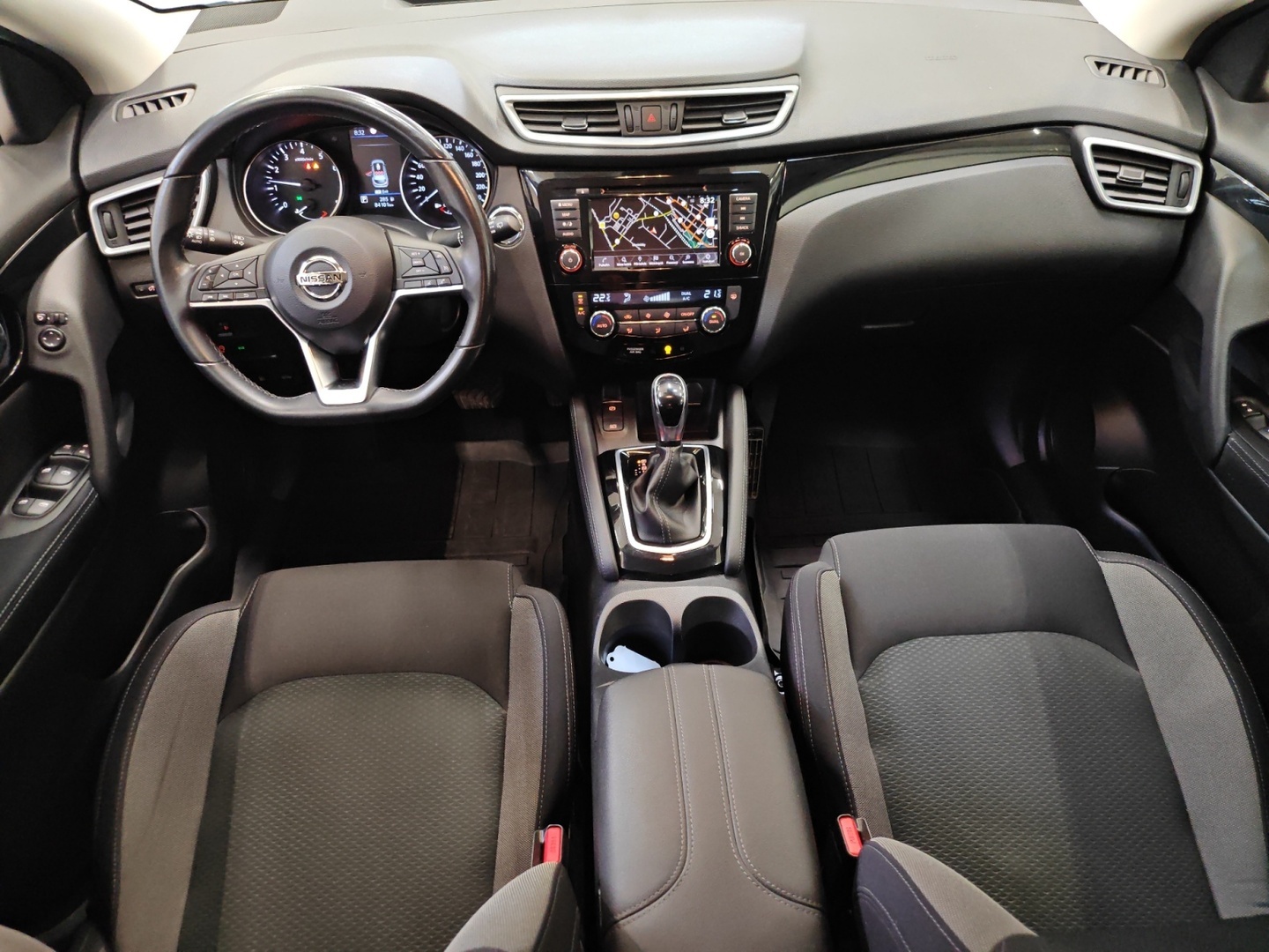 NISSAN Qashqai 2021