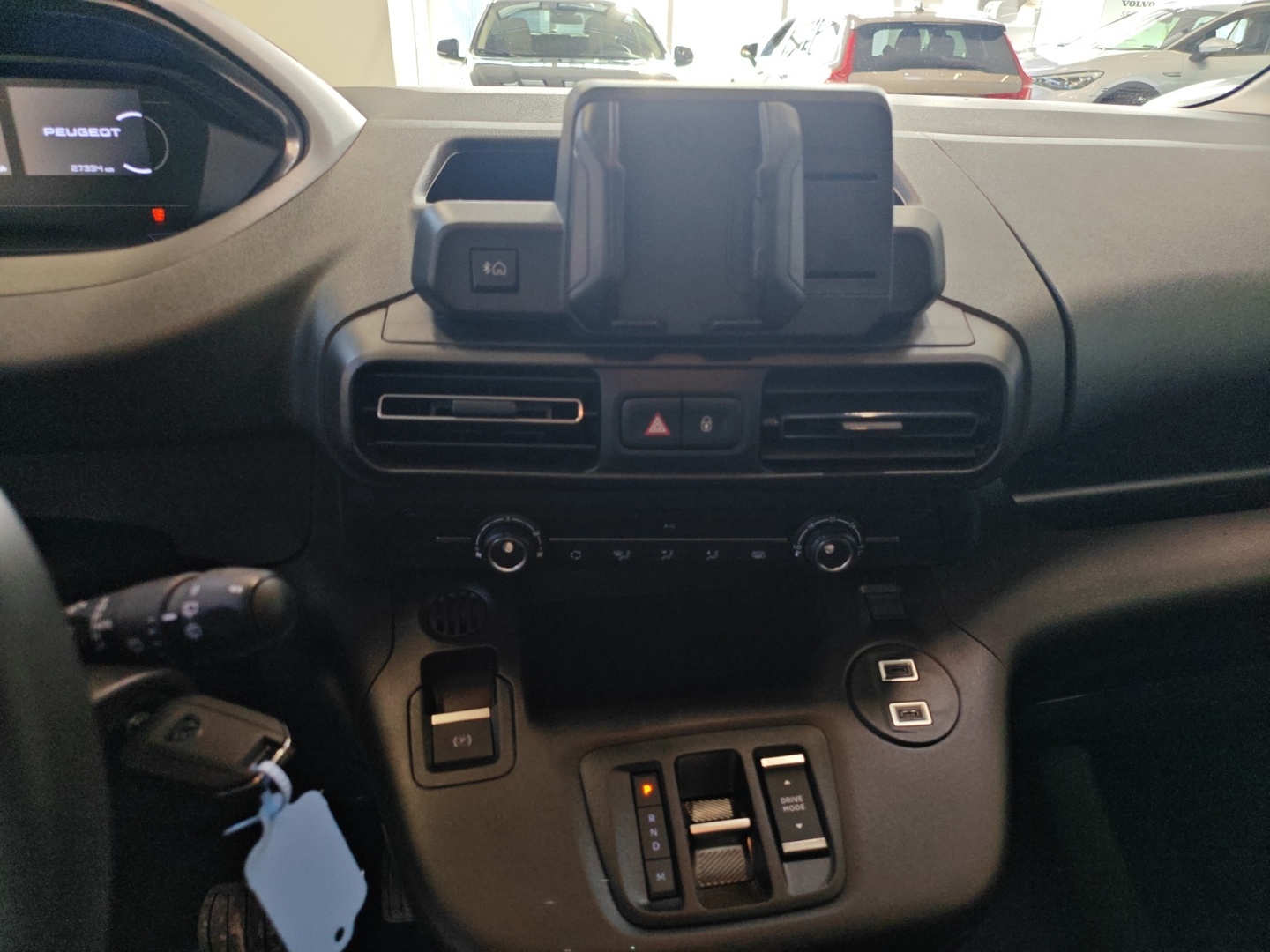 PEUGEOT Partner 2025