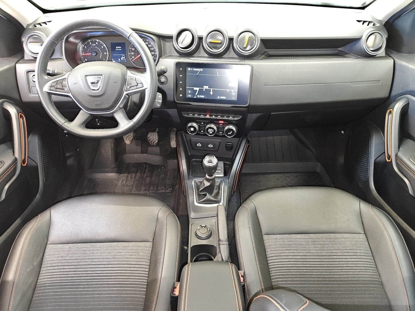 DACIA Duster 9