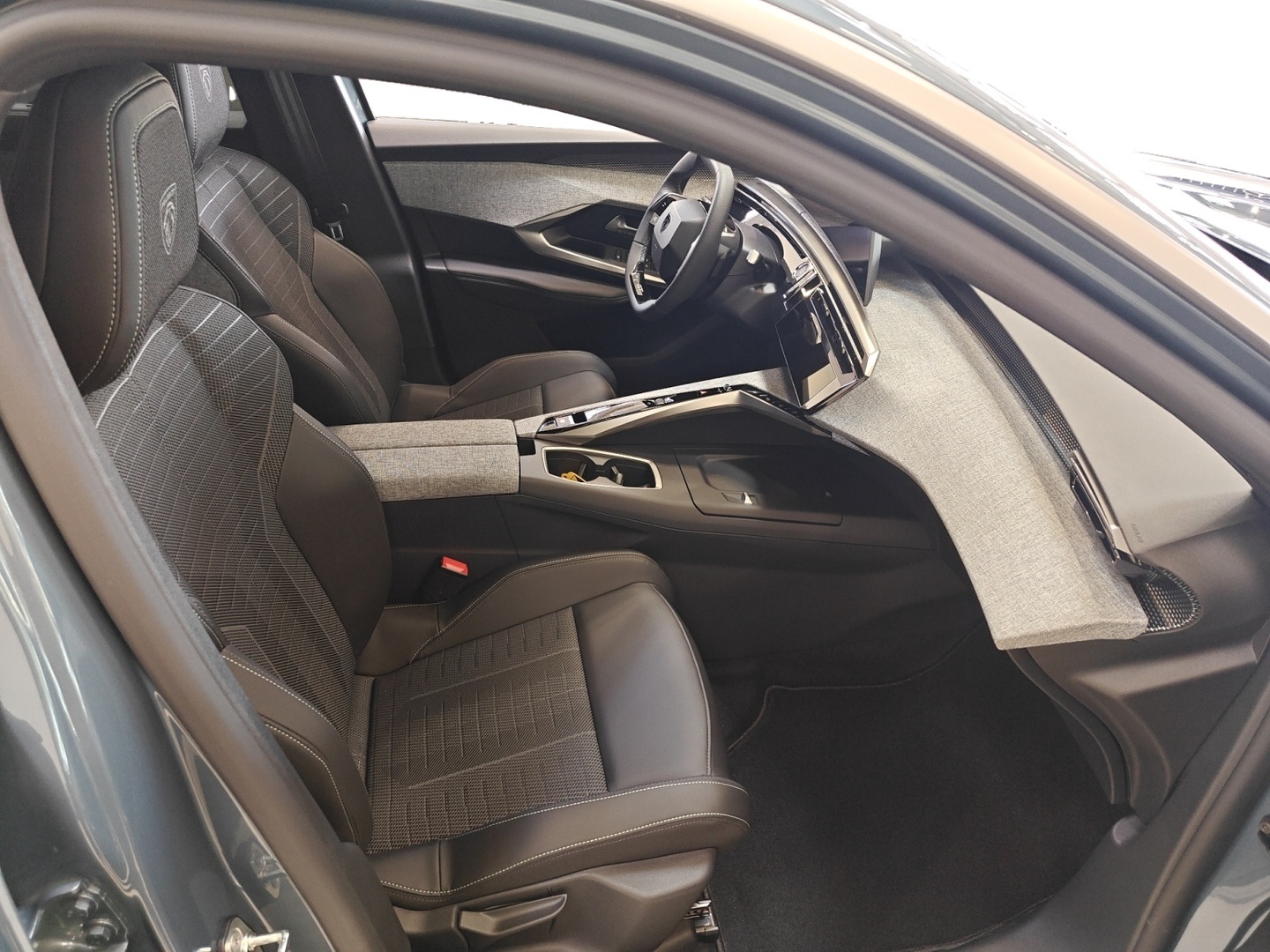 PEUGEOT 5008 2026