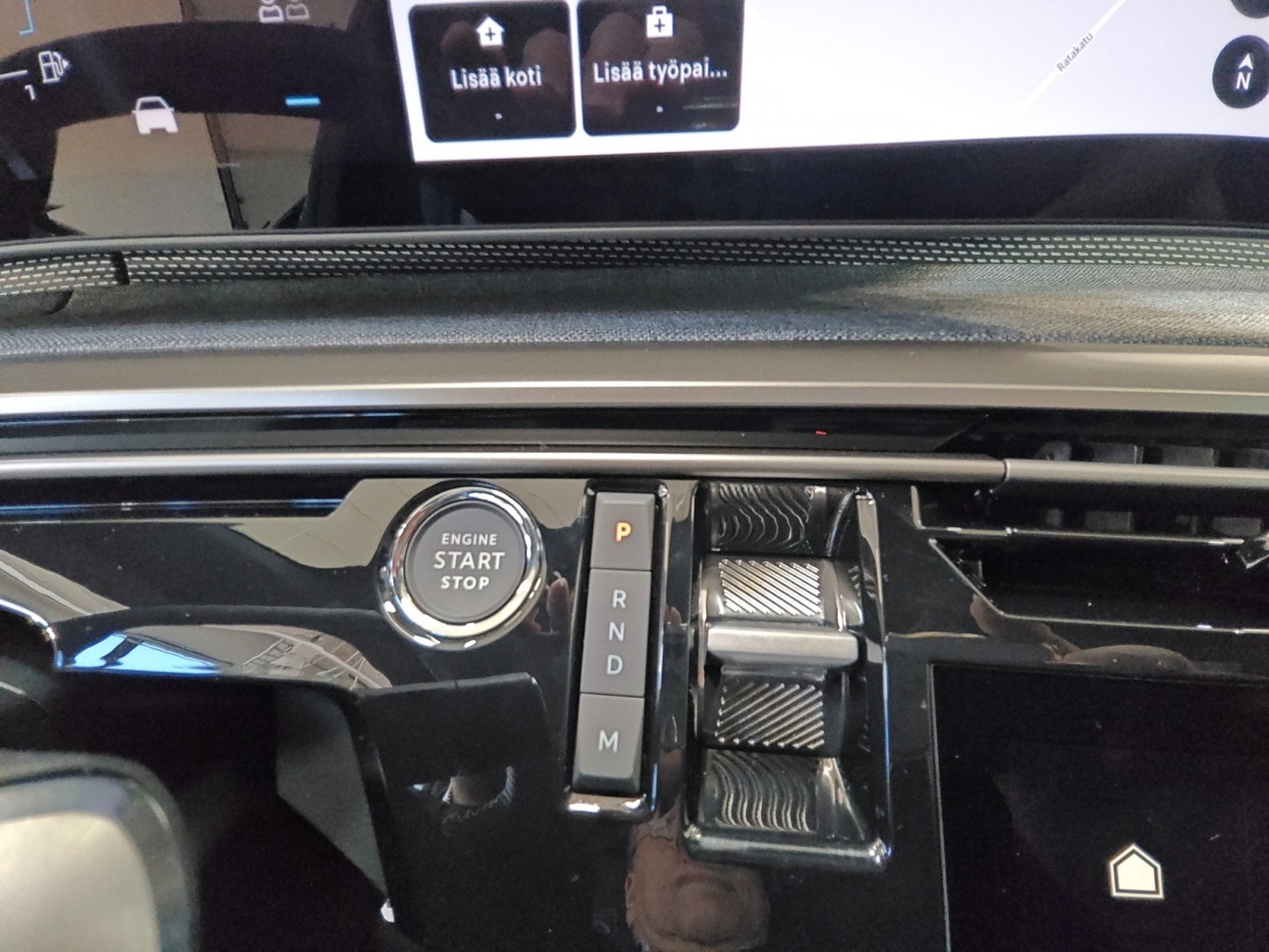 PEUGEOT 5008 2026
